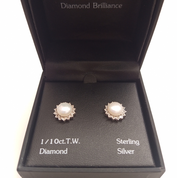 Diamond Pearl Sterling Silver Earrings 1/10 ct. TW - Picture 9 of 11